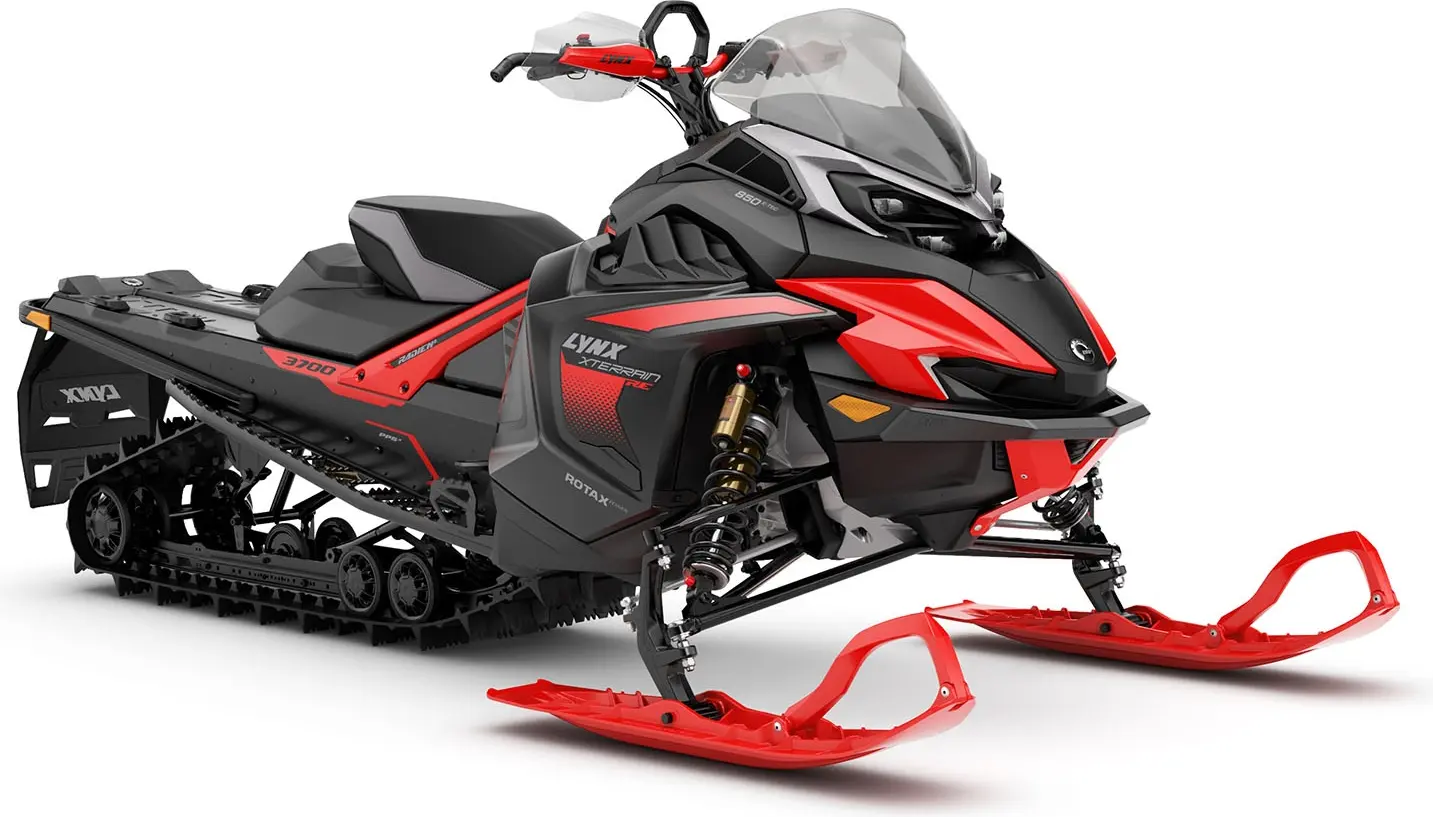 Lynx Xterrain RE 850 E-TEC 2025 i snön